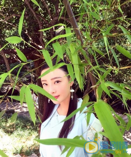 王李丹妮街拍写真 王李丹妮高清写真_王李丹妮高清剧照