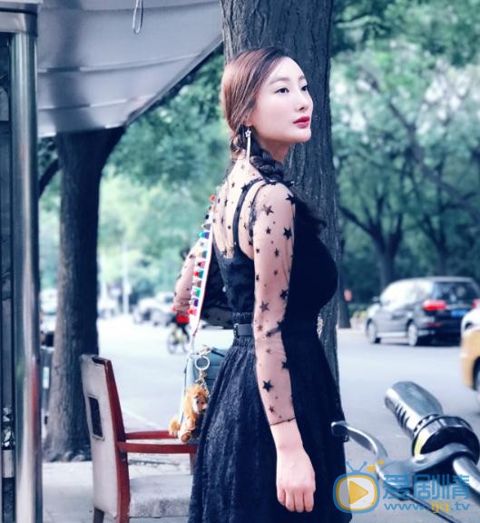 王李丹妮街拍写真 王李丹妮高清写真_王李丹妮高清剧照