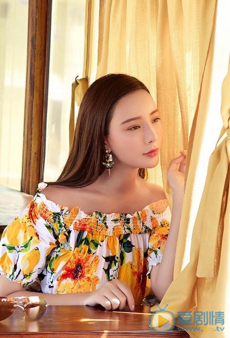 王李丹妮气质写真 王李丹妮高清写真_王李丹妮高清剧照