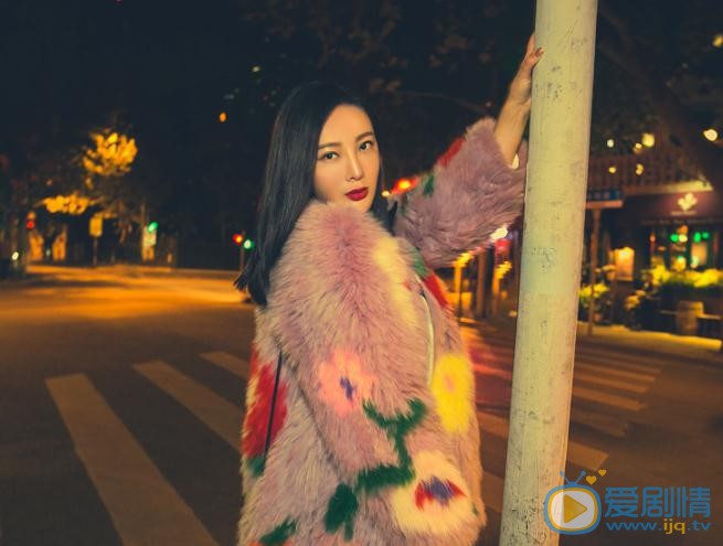 王李丹妮街拍写真 王李丹妮高清写真_王李丹妮高清剧照