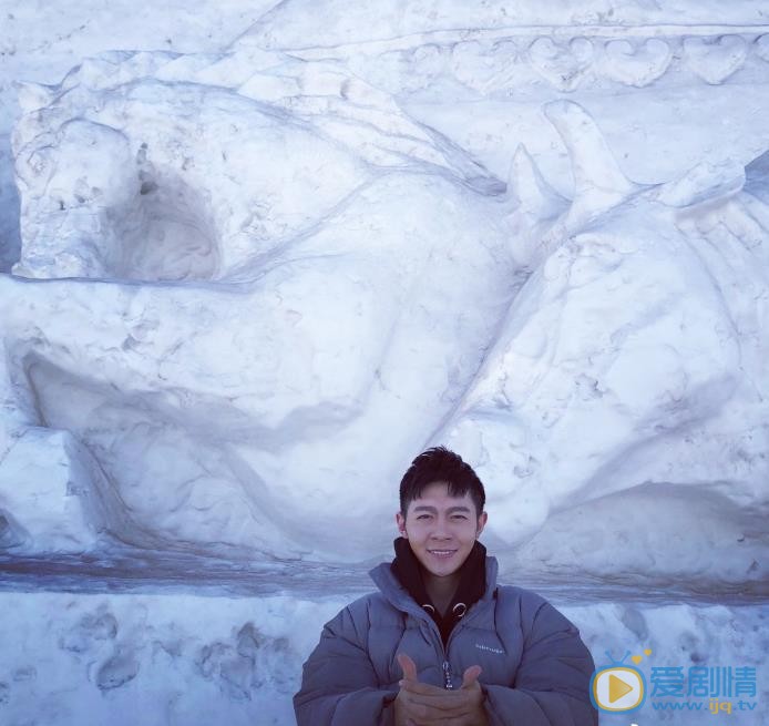 刘文翰街拍旅行照 刘文翰高清写真_刘文翰高清剧照