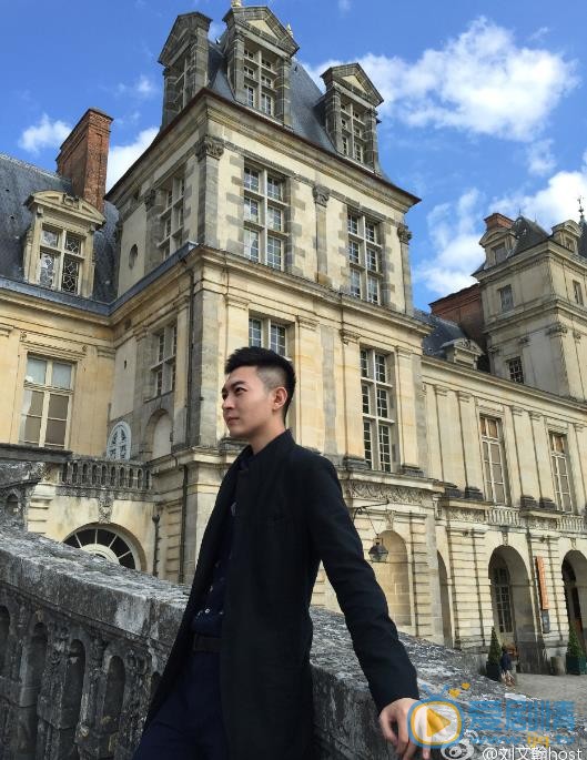 刘文翰街拍旅行照 刘文翰高清写真_刘文翰高清剧照