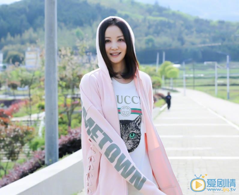 陶红时尚大片 陶红高清写真_陶红高清剧照