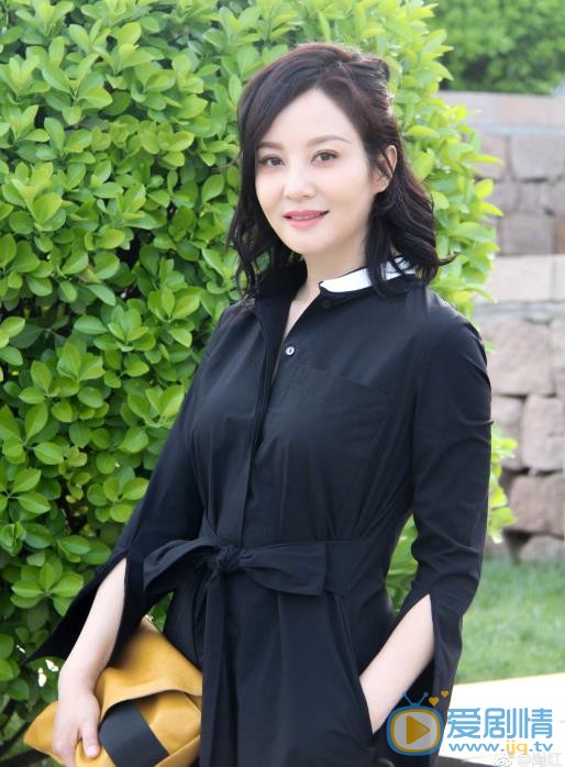 陶红秋季写真照 陶红高清写真_陶红高清剧照