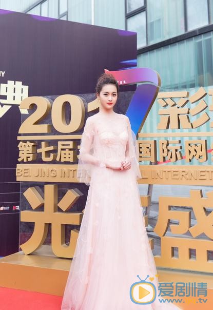 李百惠活动照 李百惠高清写真_李百惠高清剧照