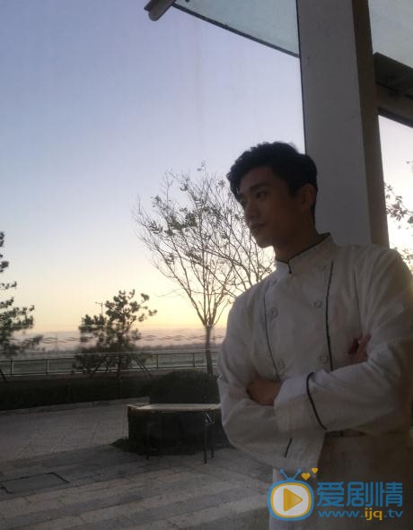 易大千生活照 易大千高清写真_易大千高清剧照