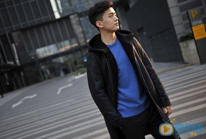 易大千街拍写真 易大千高清写真_易大千高清剧照