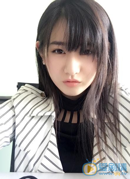 苗青生活照 苗青高清写真_苗青高清剧照