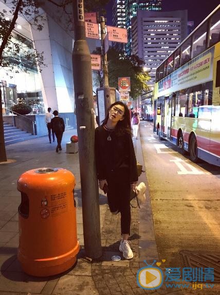 明子煜生活照 明子煜高清写真_明子煜高清剧照