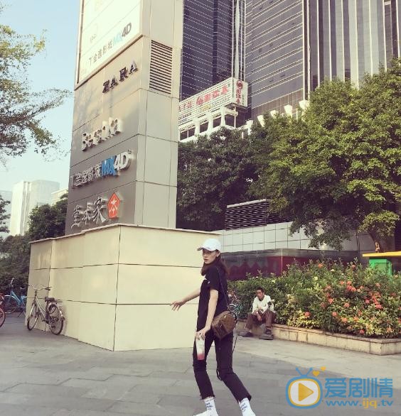 明子煜生活照 明子煜高清写真_明子煜高清剧照