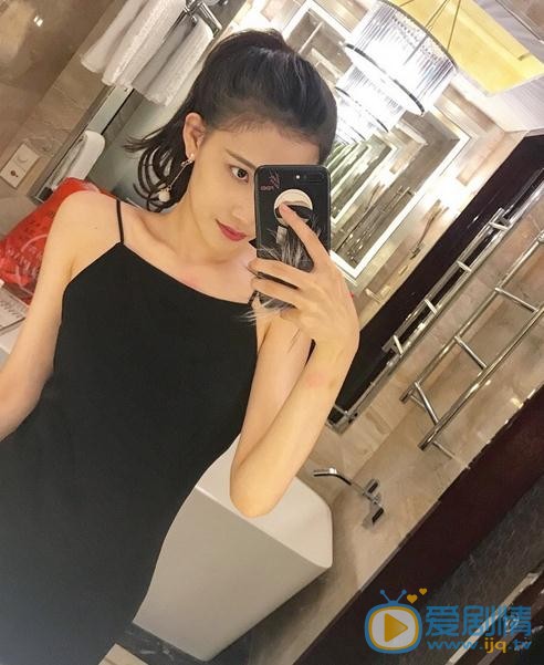 明子煜生活照 明子煜高清写真_明子煜高清剧照
