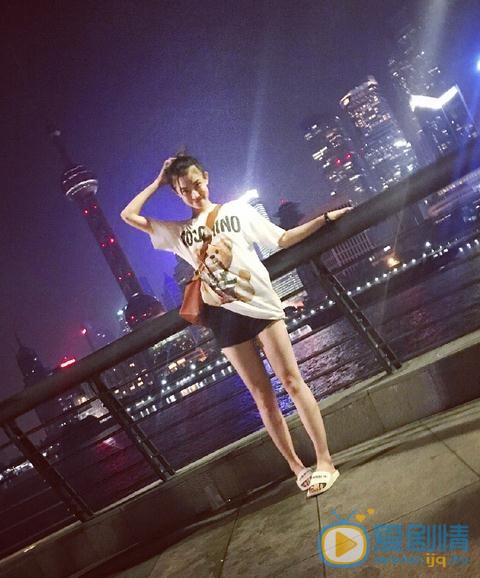 明子煜生活照 明子煜高清写真_明子煜高清剧照