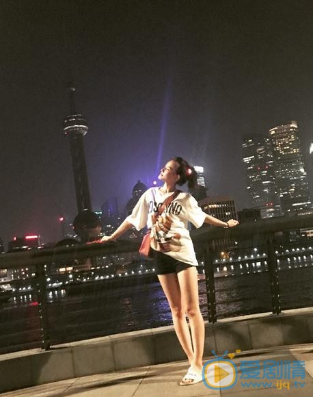 明子煜生活照 明子煜高清写真_明子煜高清剧照