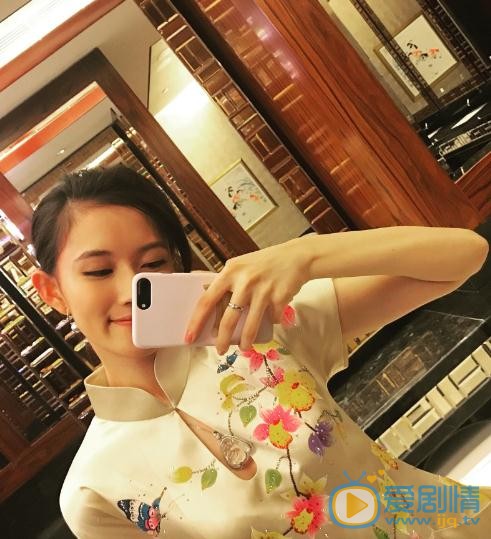 明子煜可爱照 明子煜高清写真_明子煜高清剧照