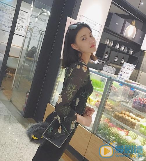 明子煜可爱照 明子煜高清写真_明子煜高清剧照