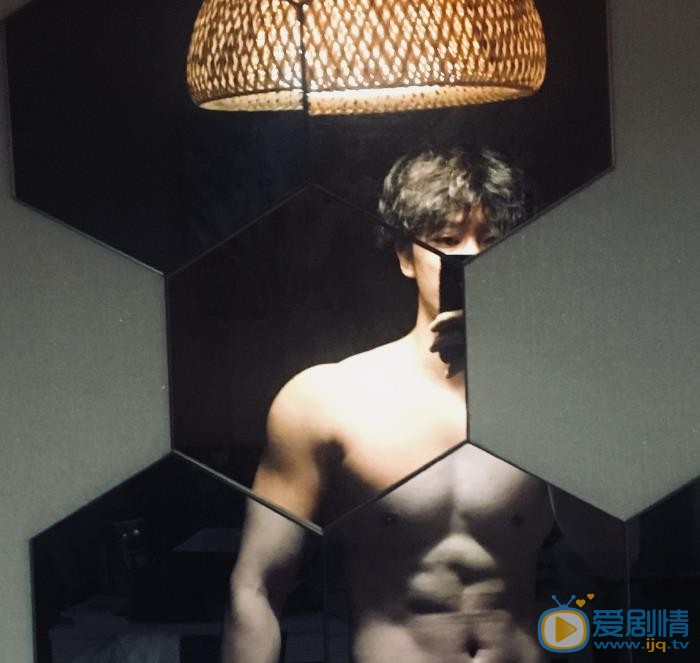 王蕴凡肌肉大片 王蕴凡高清写真_王蕴凡高清剧照