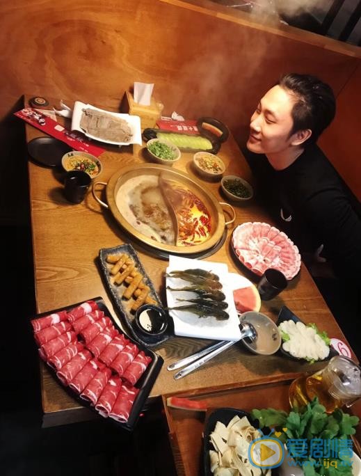 王蕴凡生活照 王蕴凡高清写真_王蕴凡高清剧照