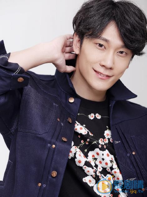 王蕴凡帅气写真 王蕴凡高清写真_王蕴凡高清剧照