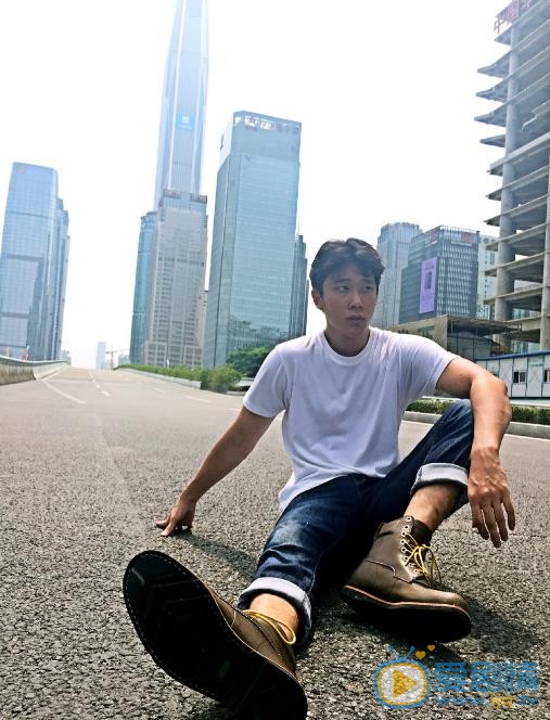 王蕴凡旅行照 王蕴凡高清写真_王蕴凡高清剧照