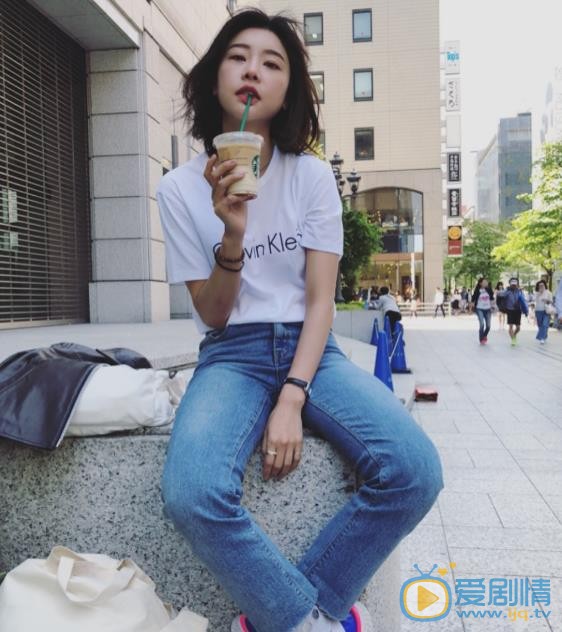 方敏雅生活照 方敏雅高清写真_方敏雅高清剧照