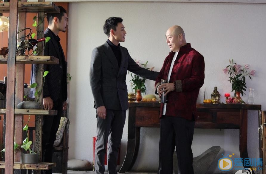 冯铭潮影视作品照 冯铭潮高清写真_冯铭潮高清剧照