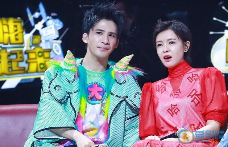 李艾《嗨唱》节目照 李艾高清写真_李艾高清剧照