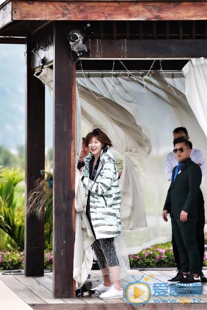 李艾《我们仨》节目照 李艾高清写真_李艾高清剧照