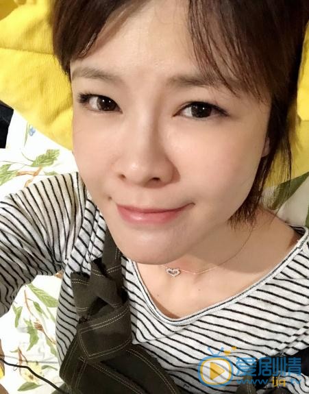 李艾生活照 李艾高清写真_李艾高清剧照