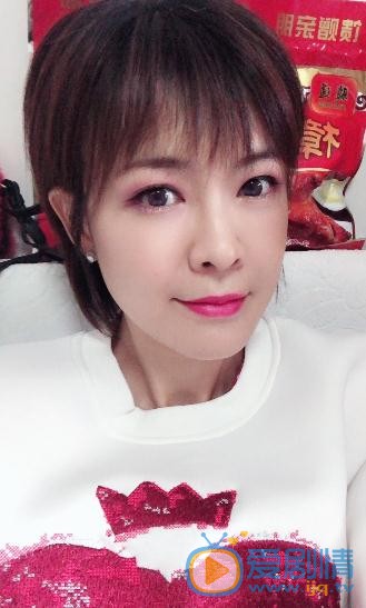 李艾生活照 李艾高清写真_李艾高清剧照