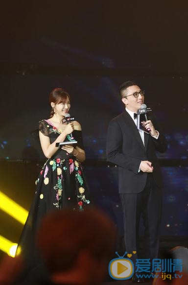 李艾主持照 李艾高清写真_李艾高清剧照
