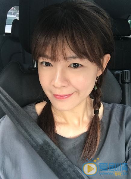 李艾生活照 李艾高清写真_李艾高清剧照