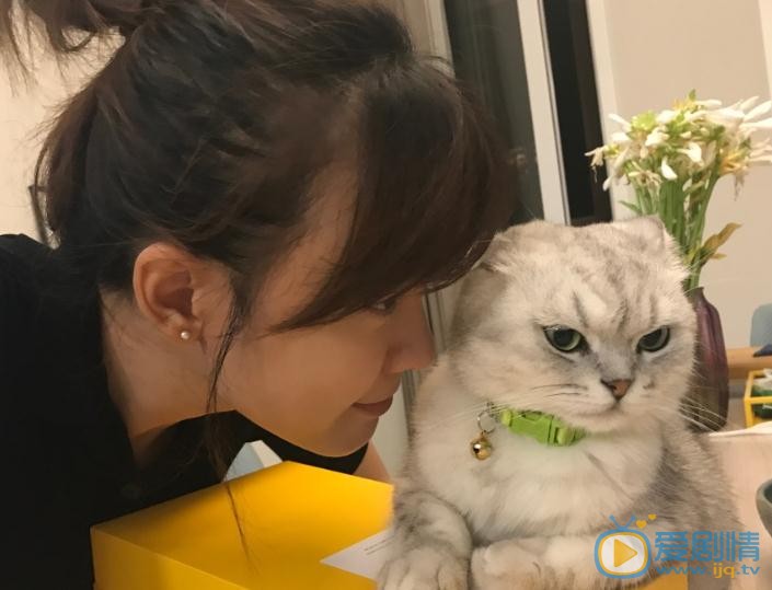 李艾生活照 李艾高清写真_李艾高清剧照