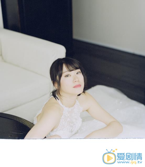 黄璐结婚照 黄璐高清写真_黄璐高清剧照