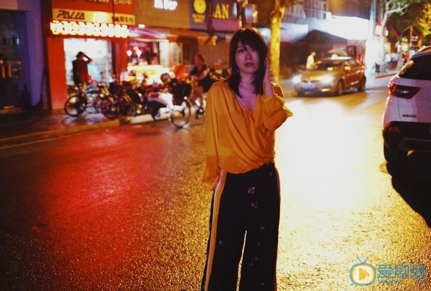 黄璐旅行写真 黄璐高清写真_黄璐高清剧照
