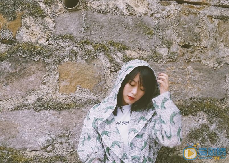 黄璐唯美街拍 黄璐高清写真_黄璐高清剧照