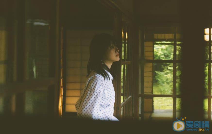 黄璐唯美街拍 黄璐高清写真_黄璐高清剧照