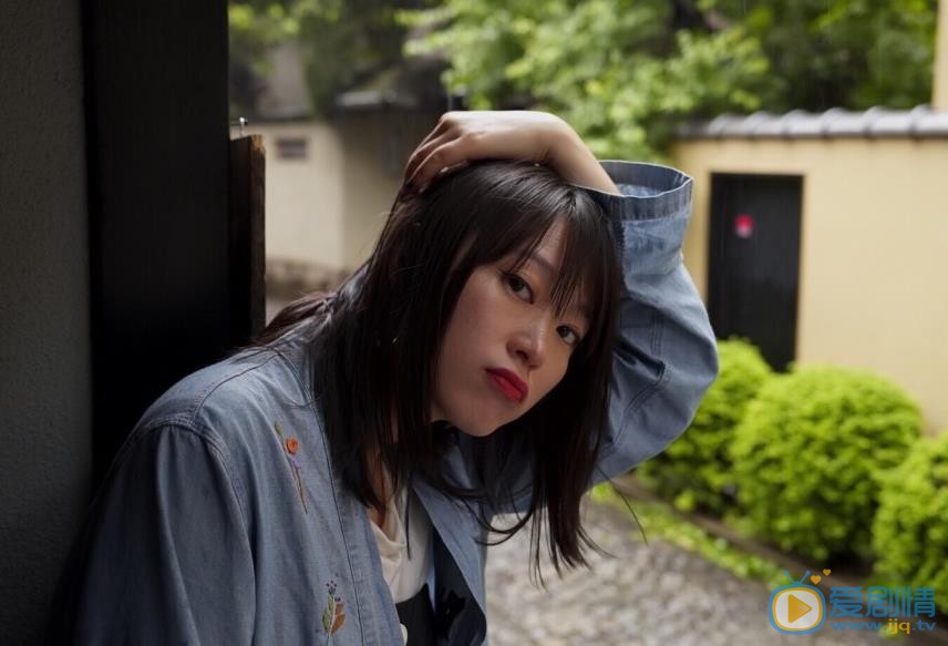 黄璐唯美街拍 黄璐高清写真_黄璐高清剧照