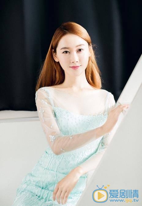 李小晶靓丽写真 李小晶高清写真_李小晶高清剧照
