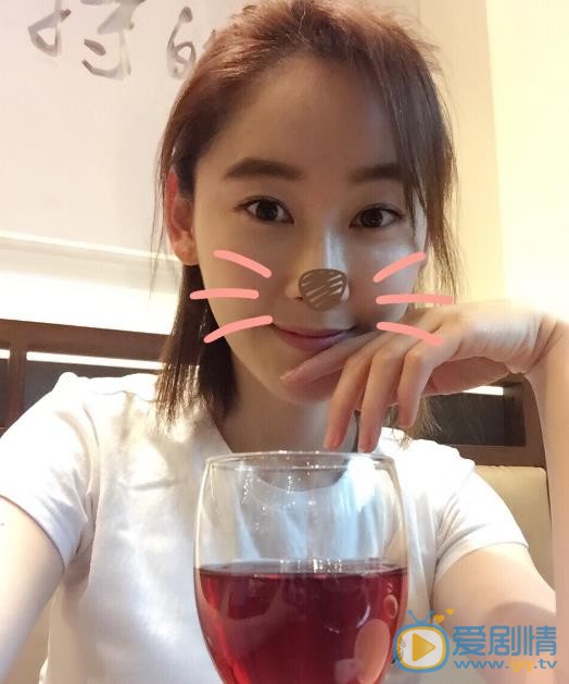 李小晶生活照 李小晶高清写真_李小晶高清剧照