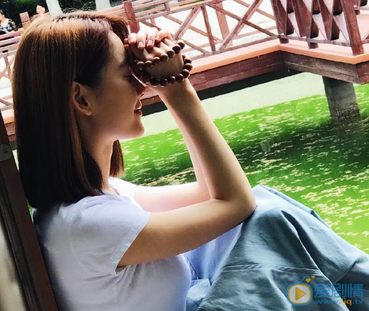 李小晶生活照 李小晶高清写真_李小晶高清剧照