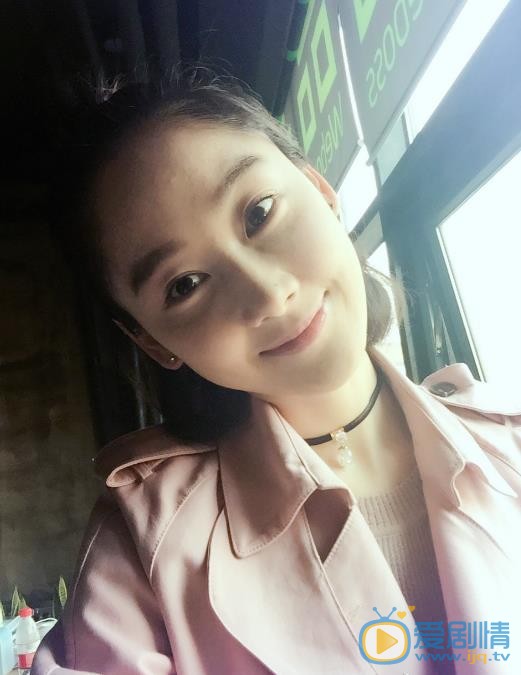 李小晶生活照 李小晶高清写真_李小晶高清剧照