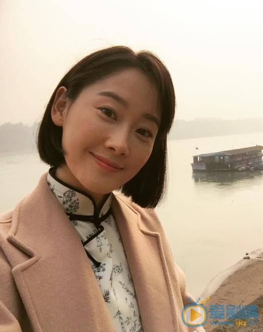 李小晶生活照 李小晶高清写真_李小晶高清剧照