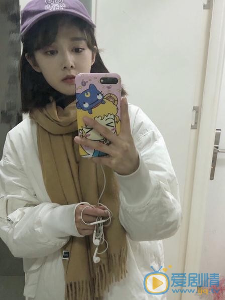 余籽璇生活照 余籽璇高清写真_余籽璇高清剧照