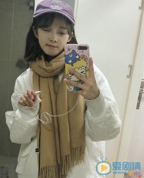 余籽璇生活照 余籽璇高清写真_余籽璇高清剧照