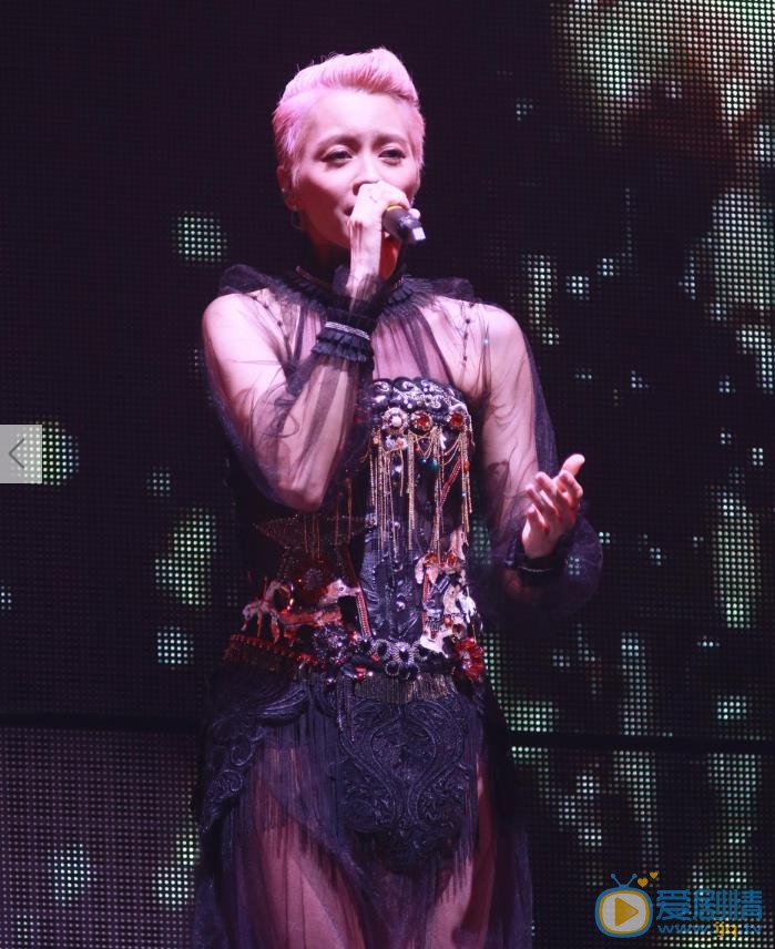 梁咏琪演唱会造型 梁咏琪高清写真_梁咏琪高清剧照