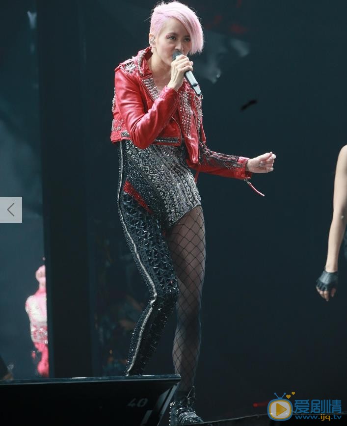 梁咏琪演唱会造型 梁咏琪高清写真_梁咏琪高清剧照