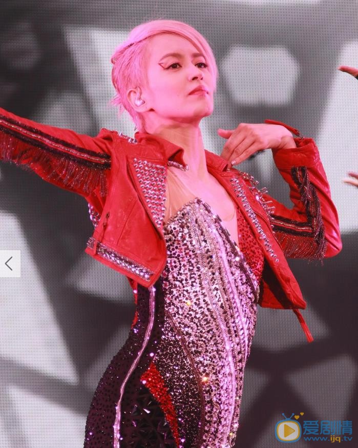 梁咏琪演唱会造型 梁咏琪高清写真_梁咏琪高清剧照