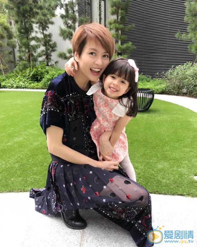 梁咏琪亲子照 梁咏琪高清写真_梁咏琪高清剧照