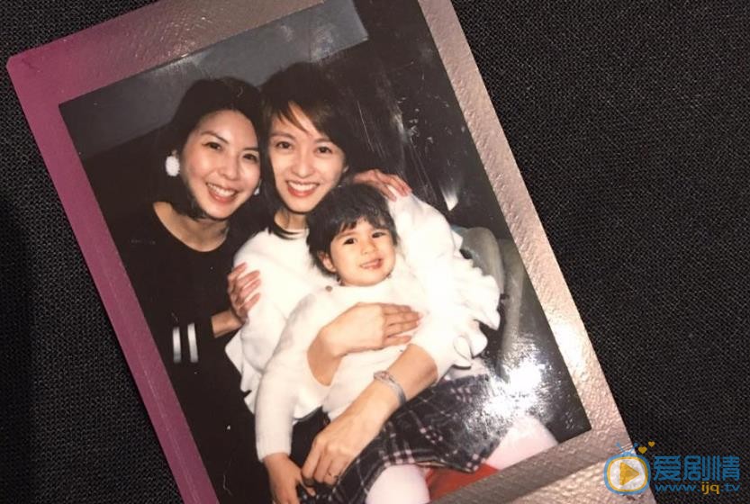 梁咏琪全家福 梁咏琪高清写真_梁咏琪高清剧照