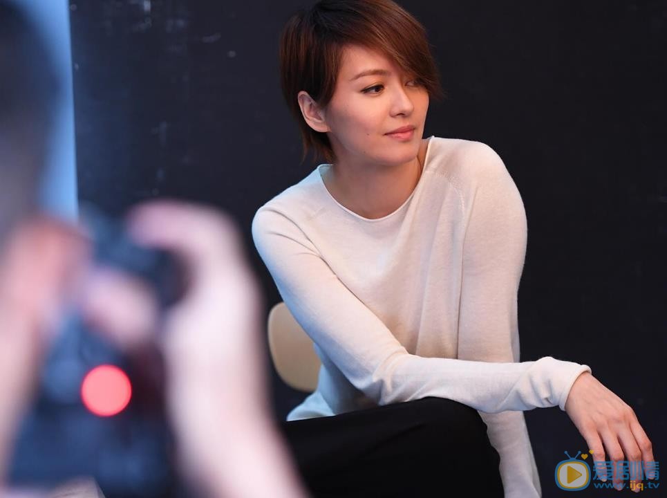 梁咏琪个性写真 梁咏琪高清写真_梁咏琪高清剧照